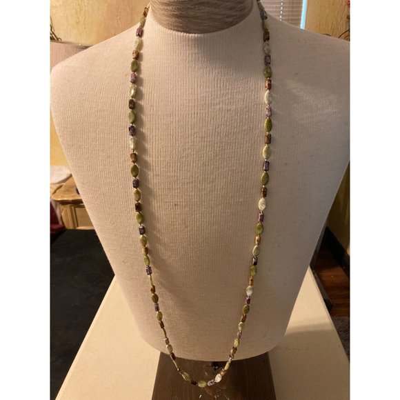 Costume Jewelry Multicolor Stone String Necklace 26 inches long - Picture 1 of 4